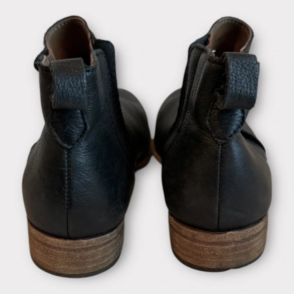 Kori-Ease Velma Leather Slip-on Ankle Boots Sz 7
